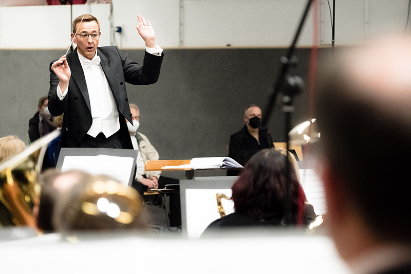 Modern Sounds Orchestra: Dirigent beim Neujahrskonzert in Celle